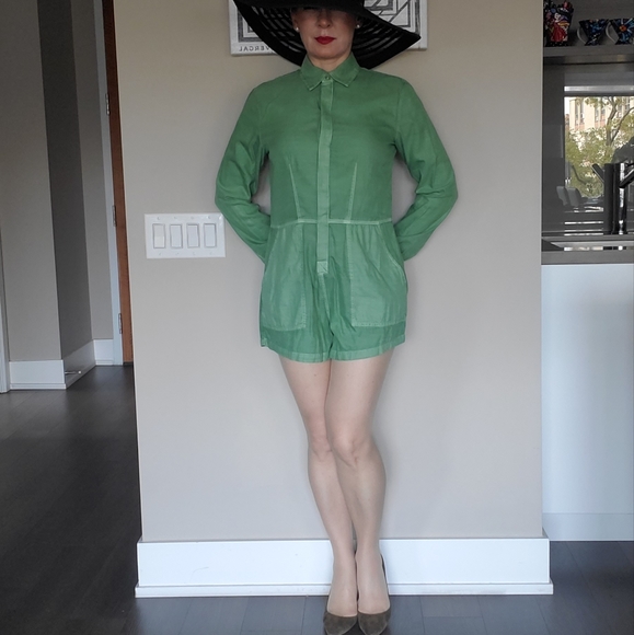 ๐ 2X HOST PICK ๐ BillaBong Gigi Twill Romper - Picture 8 of 16